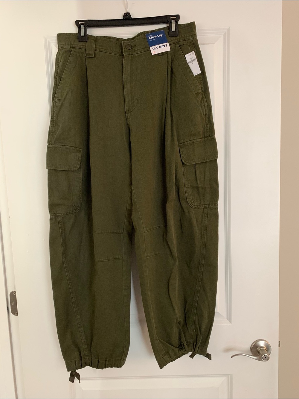 Old Navy Women’s Olive Utility Cargo Pants